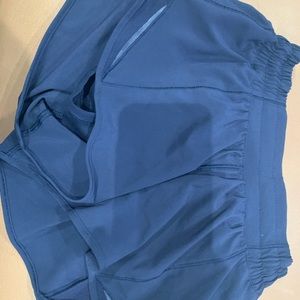 LULULEMON HOTTY HOT SHORTS YAS